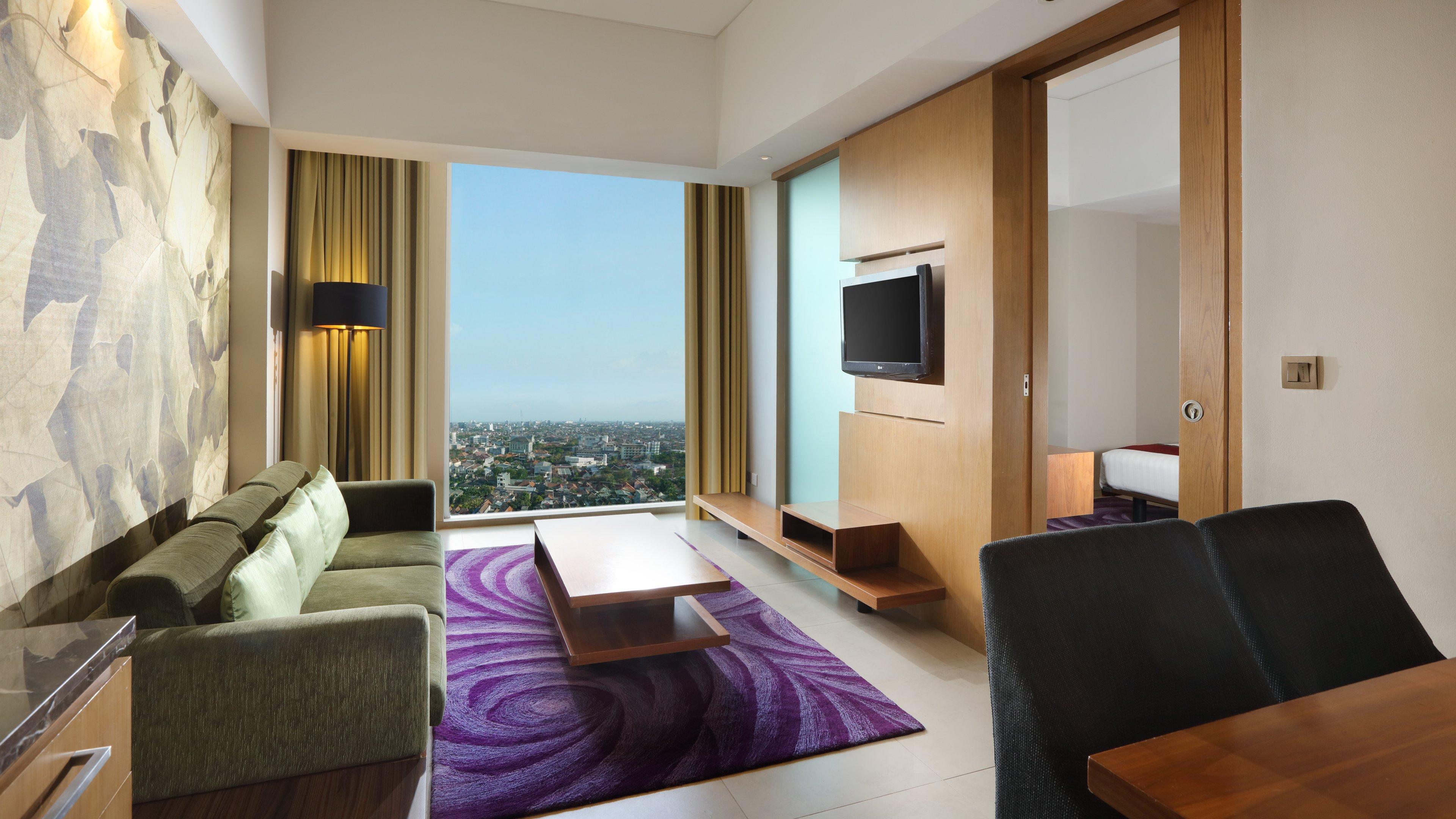 Holiday Inn Bandung Pasteur By Ihg Exterior photo